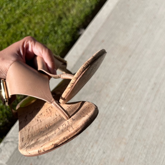 GUC Michael Kors Sandals - Picture 6 of 7